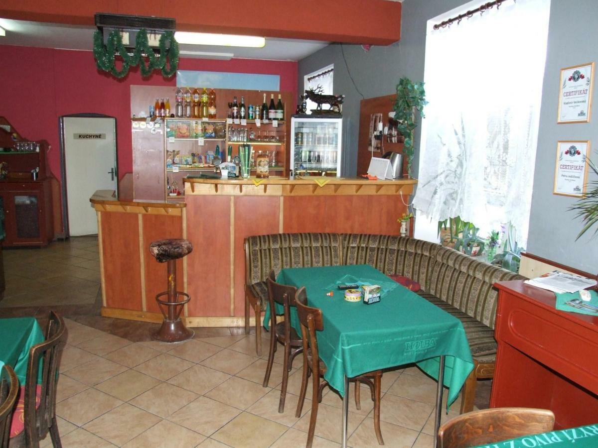 Hostinec Na Navsi Javornik  Exterior photo